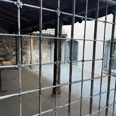 Zimmer Mit Geteiltem Bad & Kueche Brugg  Exterior photo